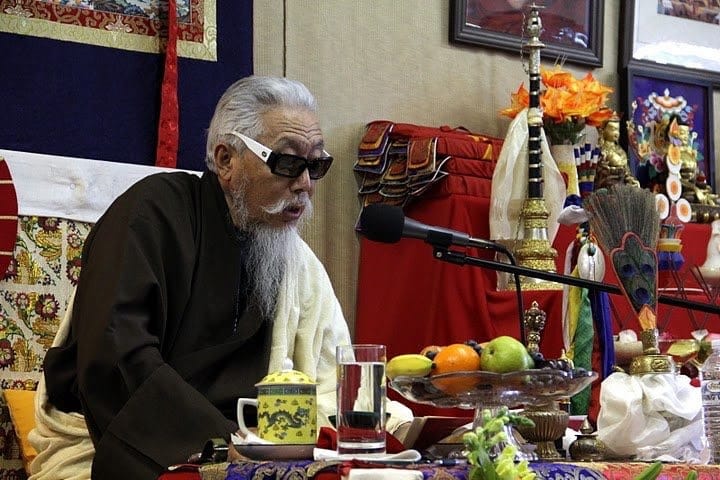 Bhakha Tulku Rinpoche